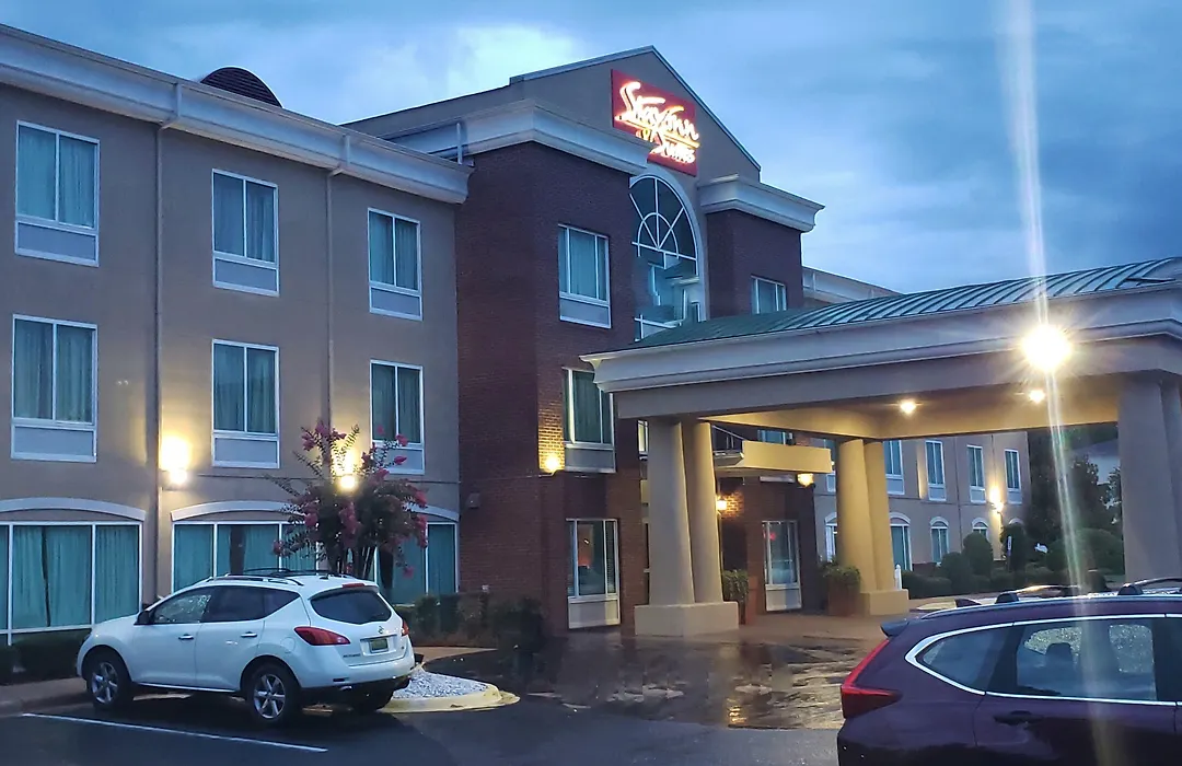 Baymont By Wyndham Montgomery South-1