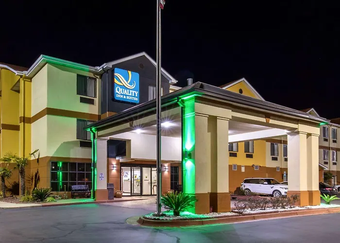 Quality Inn & Suites Montgomery East Carmichael Rd